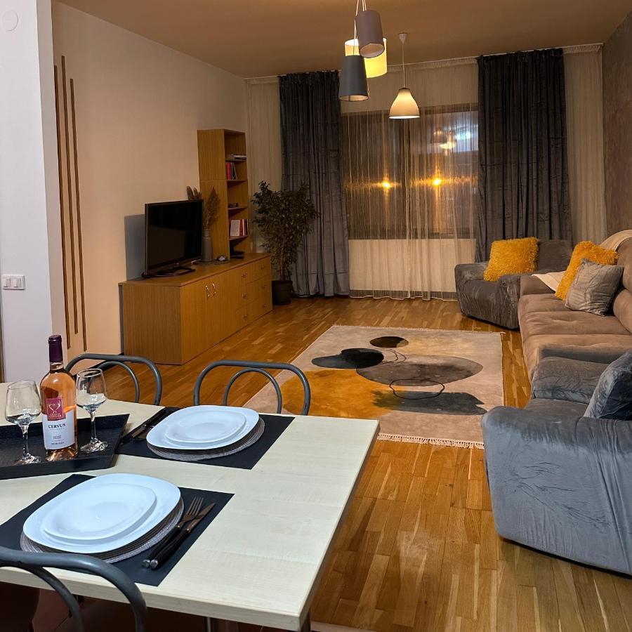 Apartament “La Iepure” Braşov Extérieur photo
